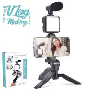 vlogging kit, vlogging cameras for youtube, vlogging cameras, vlogger camera, the trend hood, vlog youtube camera, vlog vlog camera