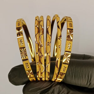 Gold Plated Bangles for Girls, Gold Bangles for Ladies, Traditional Churiyan Set, 2-piece gold plated bangles and 4-piece churiyan, thetrendhood.com