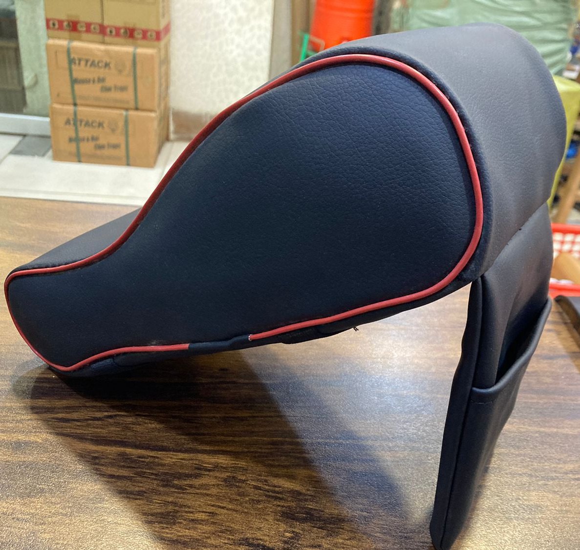 High-Quality Leather Car Armrest Cushion with Memory Foam – Center Console Armrest Pad with Storage Box & Foldable Cup Holder | Universal Car Seat Cover Accessory