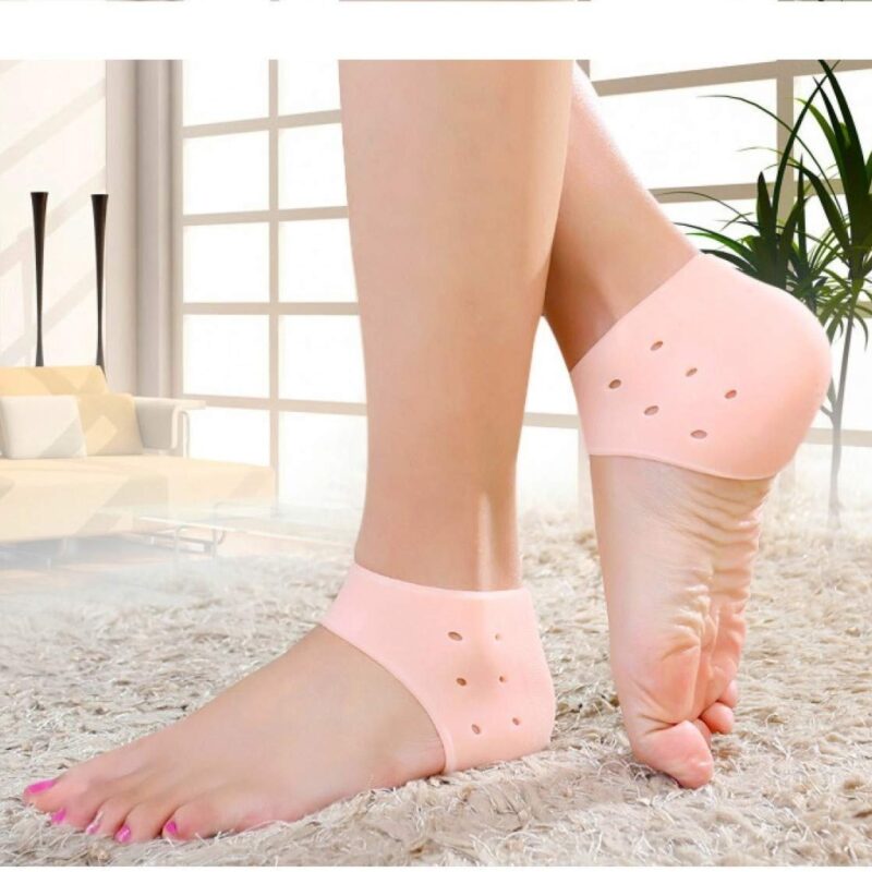 silicone heel protector, cracked heel socks, gel heel sleeve, heel pain relief, foot care sleeve, moisturizing heel protector, plantar fasciitis support, breathable silicone socks, reusable heel pads, foot cushion protector, thetrendhood.com