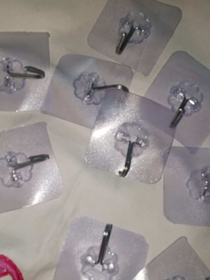 Transparent wall hooks Self-adhesive wall hooks No-drill wall hooks Damage-free hanging hooks Clear adhesive hooks Heavy-duty wall hooks Bathroom adhesive hooks Kitchen wall hooks Removable wall hooks Peel-and-stick hooks Renter-friendly wall hooks Multipurpose wall hangers, thetrendhood.com